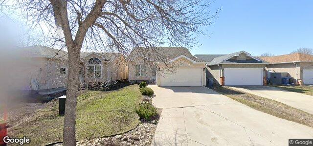 Larawan ng 223 Eastmount Drive sa Winnipeg, Manitoba