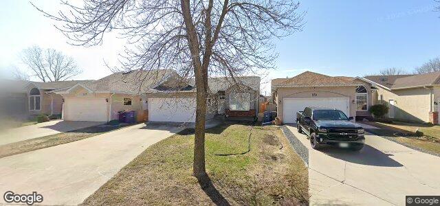Larawan ng 227 Eastmount Drive sa Winnipeg, Manitoba