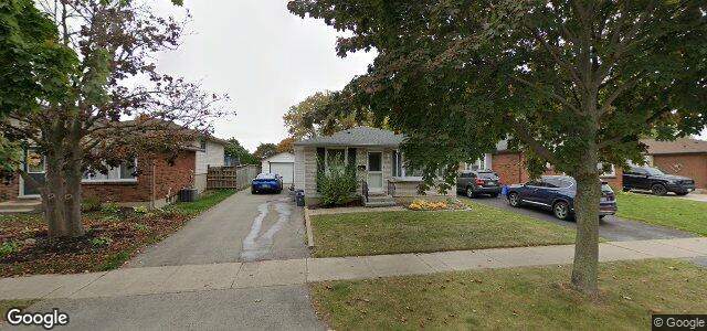 Larawan ng 23 Harding Crescent sa Winnipeg, Manitoba