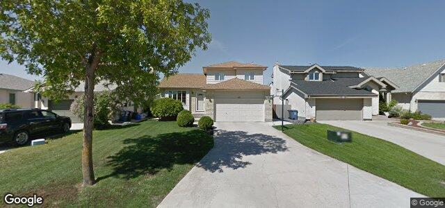Larawan ng 23 Highcastle Crescent sa Winnipeg, Manitoba