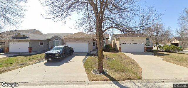 Larawan ng 231 Eastmount Drive sa Winnipeg, Manitoba