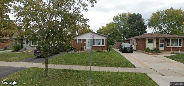 Larawan ng 27 Harding Crescent sa Winnipeg, Manitoba
