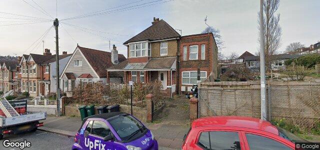 Larawan ng 27 Hollingbury Place sa Winnipeg, Manitoba