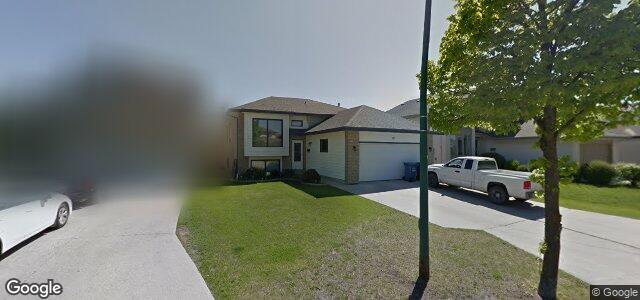 Larawan ng 28 Highcastle Crescent sa Winnipeg, Manitoba