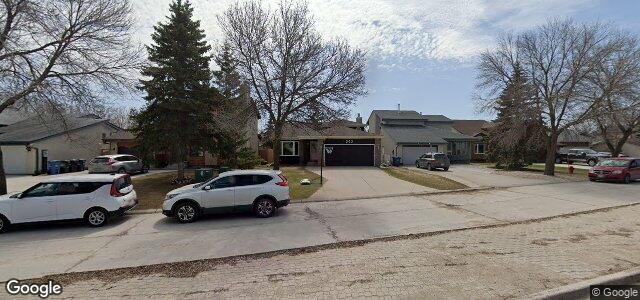 Larawan ng 292 Southglen Boulevard sa Winnipeg, Manitoba