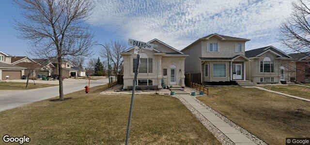 Larawan ng 3 Draho Crescent sa Winnipeg, Manitoba