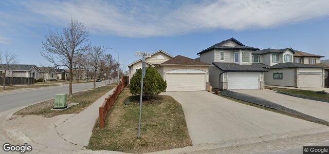 Larawan ng 3 Julia Road sa Winnipeg, Manitoba