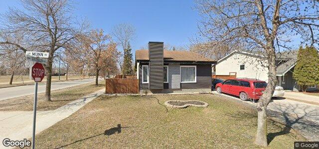 Larawan ng 3 Munn Road sa Winnipeg, Manitoba