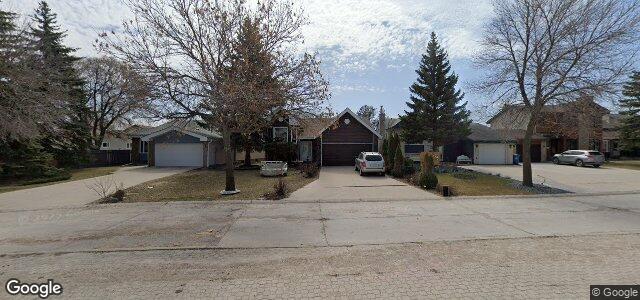 Larawan ng 304 Southglen Boulevard sa Winnipeg, Manitoba