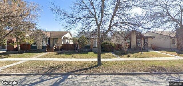 Larawan ng 309 Ashworth Street sa Winnipeg, Manitoba