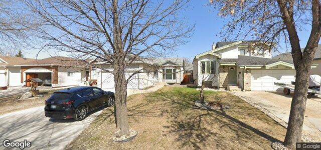 Larawan ng 31 Eastmount Drive sa Winnipeg, Manitoba