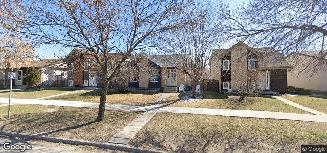 Larawan ng 325 Ashworth Street sa Winnipeg, Manitoba