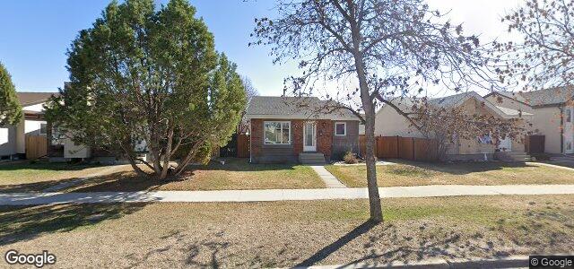 Larawan ng 341 Ashworth Street sa Winnipeg, Manitoba