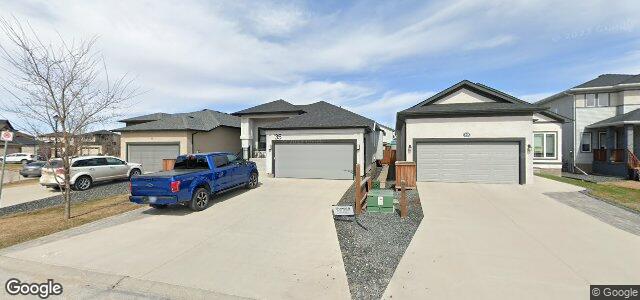 Larawan ng 35 Dacquay Crescent sa Winnipeg, Manitoba