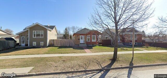 Larawan ng 369 Ashworth Street sa Winnipeg, Manitoba