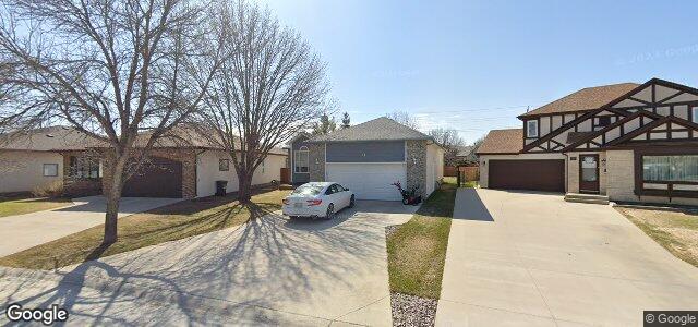 Larawan ng 38 Kevin Place sa Winnipeg, Manitoba