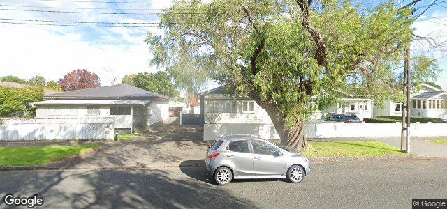 Larawan ng 38 Lambeth Road sa Winnipeg, Manitoba