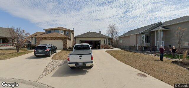 Larawan ng 38 Tretheway Close sa Winnipeg, Manitoba