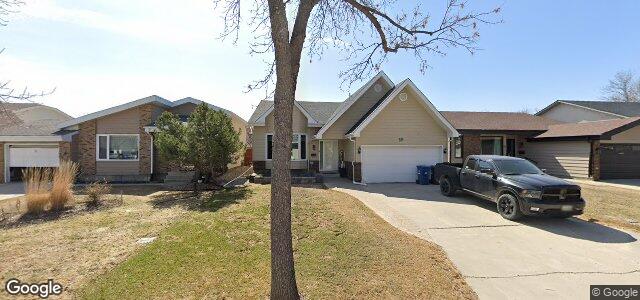 Larawan ng 39 Queensbury Bay sa Winnipeg, Manitoba