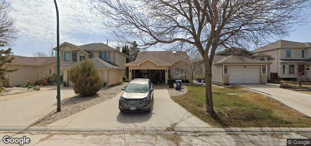 Larawan ng 40 Barlow Crescent sa Winnipeg, Manitoba