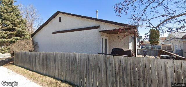 Larawan ng 412 Novavista Drive sa Winnipeg, Manitoba