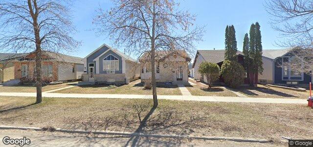 Larawan ng 418 Novavista Drive sa Winnipeg, Manitoba