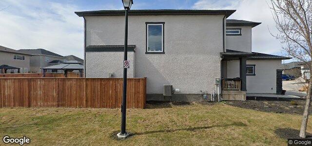 Larawan ng 42 Dacquay Crescent sa Winnipeg, Manitoba