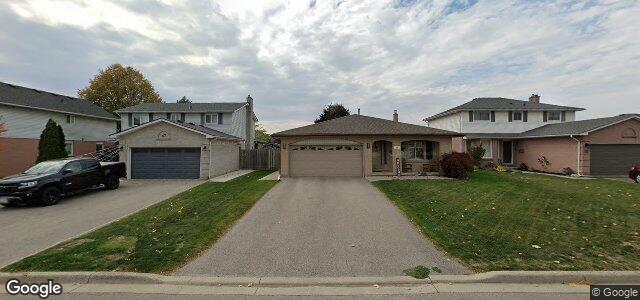 Larawan ng 43 Sloane Crescent sa Winnipeg, Manitoba