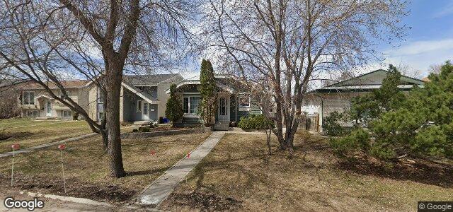 Larawan ng 44 Queensbury Bay sa Winnipeg, Manitoba