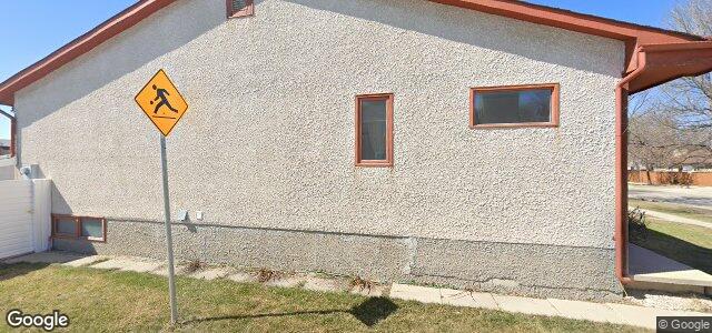 Larawan ng 448 Novavista Drive sa Winnipeg, Manitoba