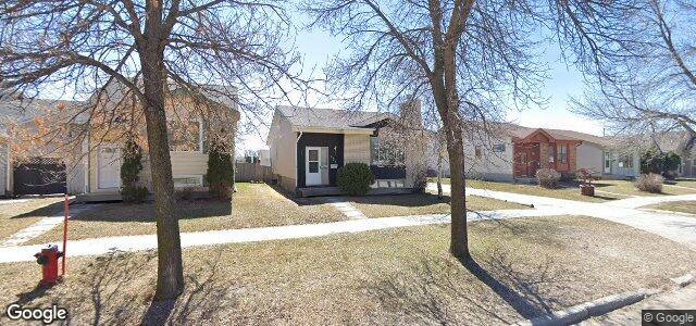 Photo of 454 Novavista Drive in Winnipeg, Manitoba