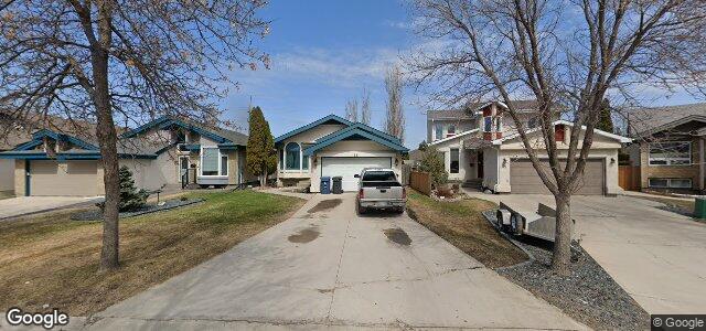 Larawan ng 51 Hedgestone Crescent sa Winnipeg, Manitoba