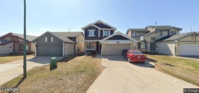 Larawan ng 52 Eastmount Drive sa Winnipeg, Manitoba