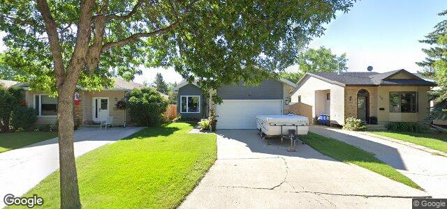 Larawan ng 52 Harlesden Drive sa Winnipeg, Manitoba