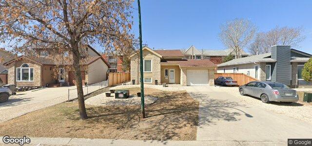 Photo of 53 Goldthorpe Crescent in Winnipeg, Manitoba