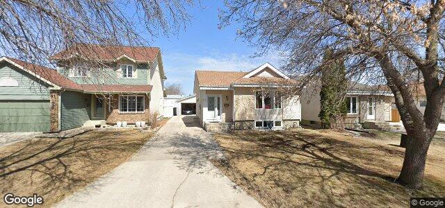 Larawan ng 55 Hirt Crescent sa Winnipeg, Manitoba