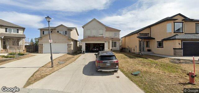 Larawan ng 55 Roehampton Place sa Winnipeg, Manitoba