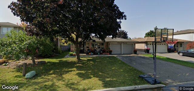 Larawan ng 6 Erindale Crescent sa Winnipeg, Manitoba