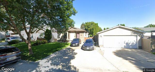 Larawan ng 61 Harlesden Drive sa Winnipeg, Manitoba
