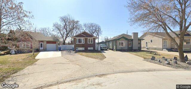 Larawan ng 64 Sauve Crescent sa Winnipeg, Manitoba