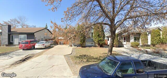 Larawan ng 7 Munn Road sa Winnipeg, Manitoba