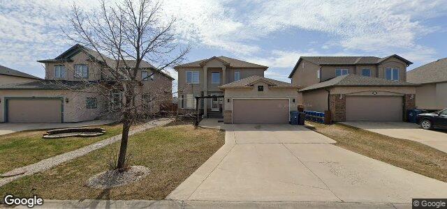 Photo of 71 Winterhaven Drive in Winnipeg, Manitoba