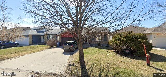 Larawan ng 72 Everingham Bay sa Winnipeg, Manitoba