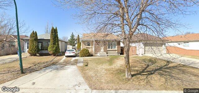 Larawan ng 74 Simon Drive sa Winnipeg, Manitoba