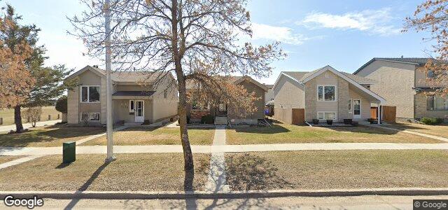 Larawan ng 74 Southglen Boulevard sa Winnipeg, Manitoba