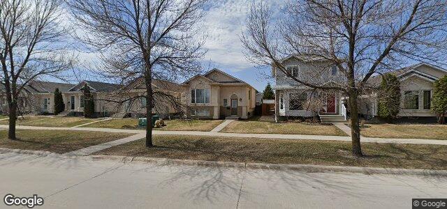 Larawan ng 744 Ashworth Street S sa Winnipeg, Manitoba