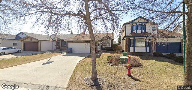 Larawan ng 76 Eastmount Drive sa Winnipeg, Manitoba