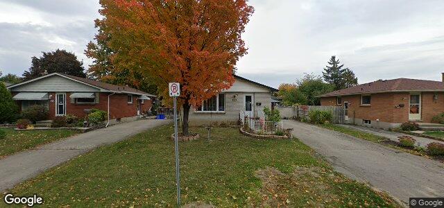 79 Harding Crescent（加拿大曼尼托巴省溫尼伯市）房屋照片