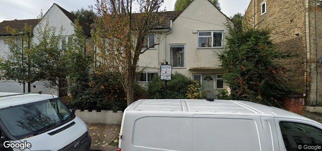 Larawan ng 8 Alderbrook Road sa Winnipeg, Manitoba