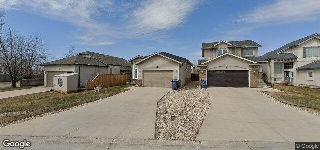 Larawan ng 8 Gablehurst Crescent sa Winnipeg, Manitoba